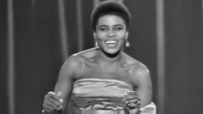 Miriam Makeba – The Click Song Miriam Makeba – The Click Song